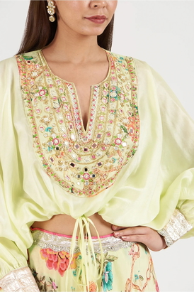 Kavya-Lehnga