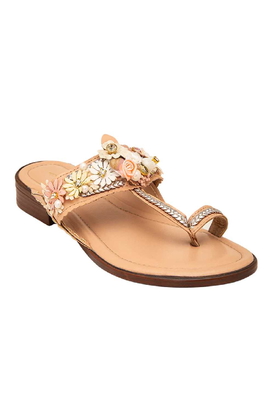 Paradise -Pink Kolhapuri