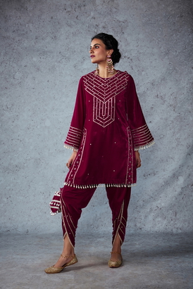 Firdaus  Pink Nusrat Dhoti Set