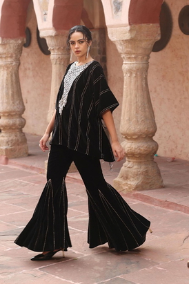 Black Kaftan Set