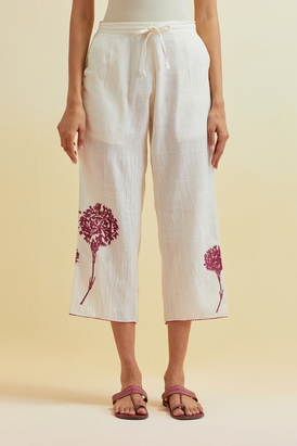 Off White Cotton Straight Ankle Length Pant