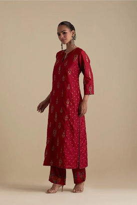 Barn Red Silk Straight Kurta With Straight Pants