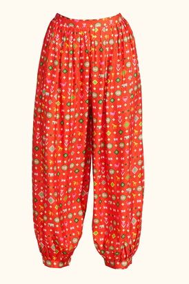 Red Salwar
