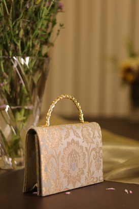 Gulab Silver Brocade Potli