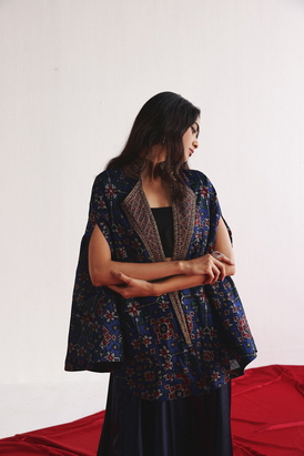 Patola Marodiwork Cape