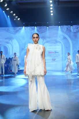 Dina Flared Top And Pants 