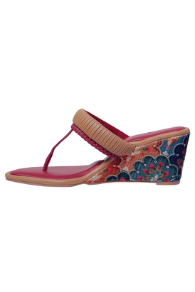 Ghevar Wedges