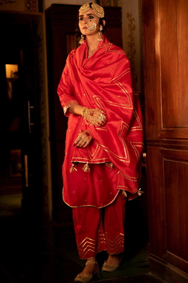 Zara Gulaab Kurta Pant Set