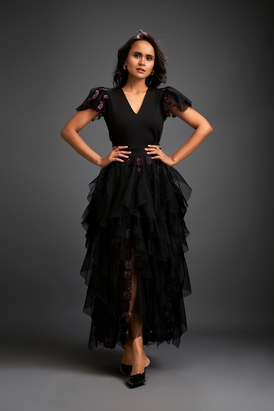 Fitted V-Neck Top With Skirt