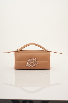 The OH V Paparazzi Bag in Sand 
