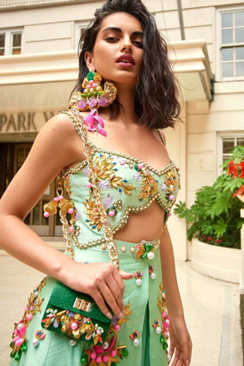 Green Chain-Link Embellished Belt Bag