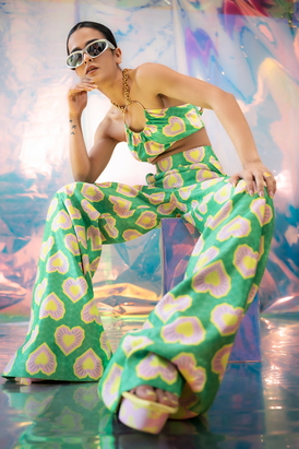 Green Ring Bralette & Pants Set In Blinding Hearts