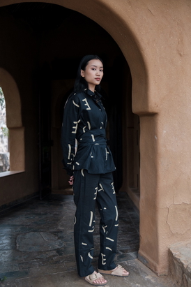 Black Line Printed Sandra Straight Pants