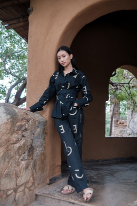 Black Triangle Printed Sandra Straight Pants