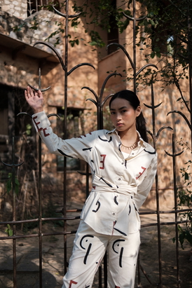Ecru Line Printed Sandra Straight Pants