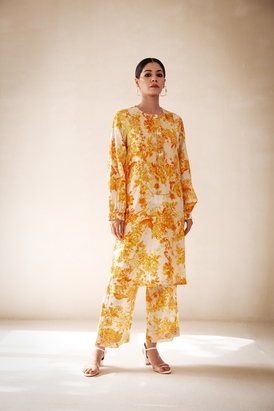 Rasasvada Yellow Printed Kurts Set(Chandari)