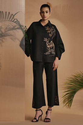 ORIGANI Black Deer in Bloom Co-ord Set
