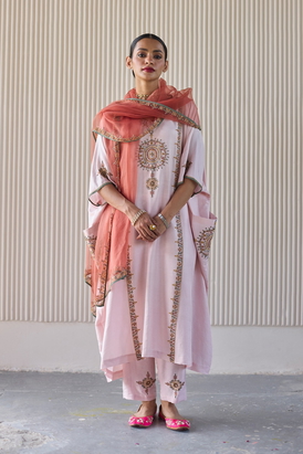 Pink Bindi Kaftan Suit