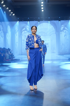 Zena Jacket With Draped Pants 